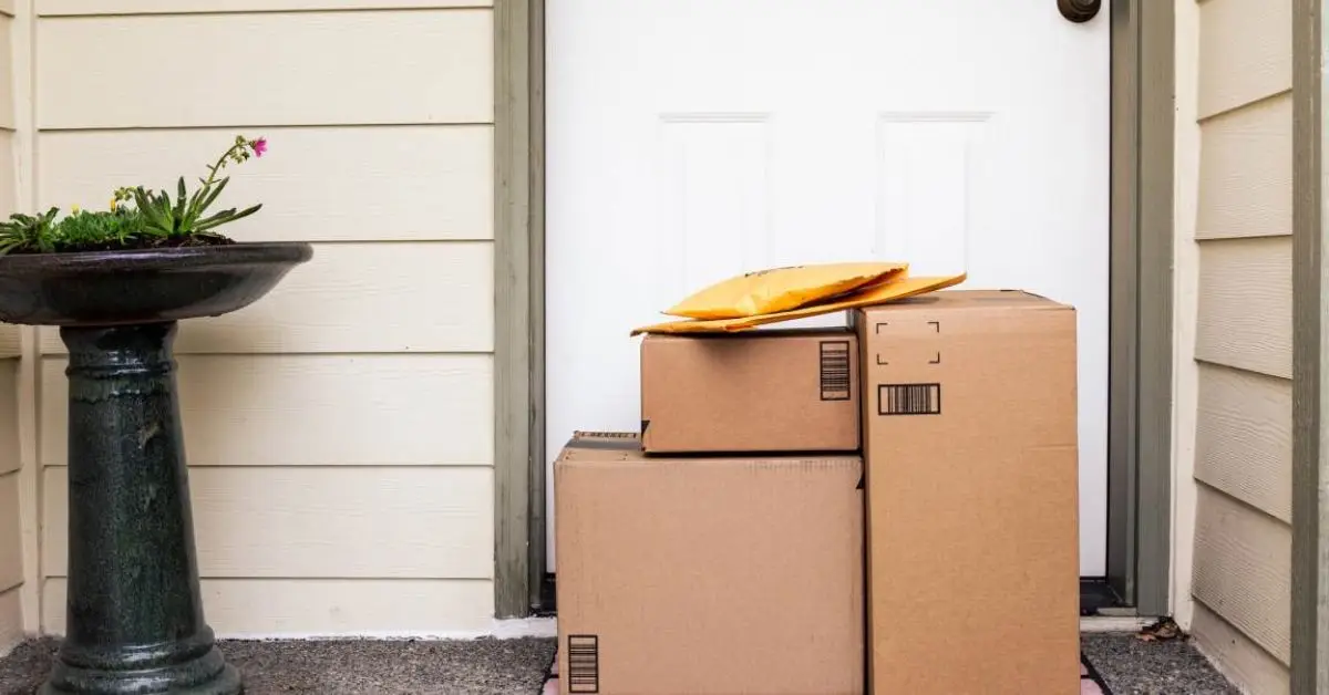 things to do before leaving home for vacation