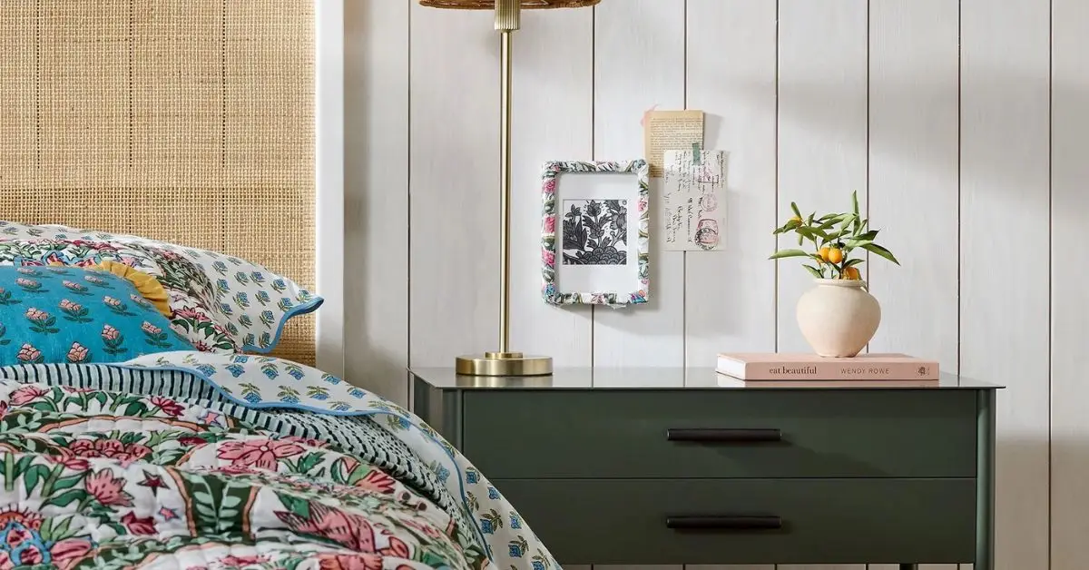 things to toss from nightstand