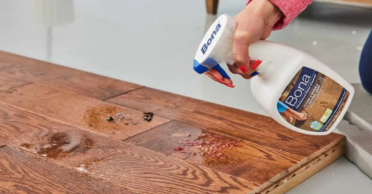 things you should never use to clean wood floors