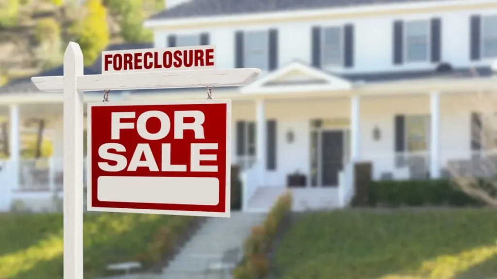Florida tops in Foreclosures rate 2025