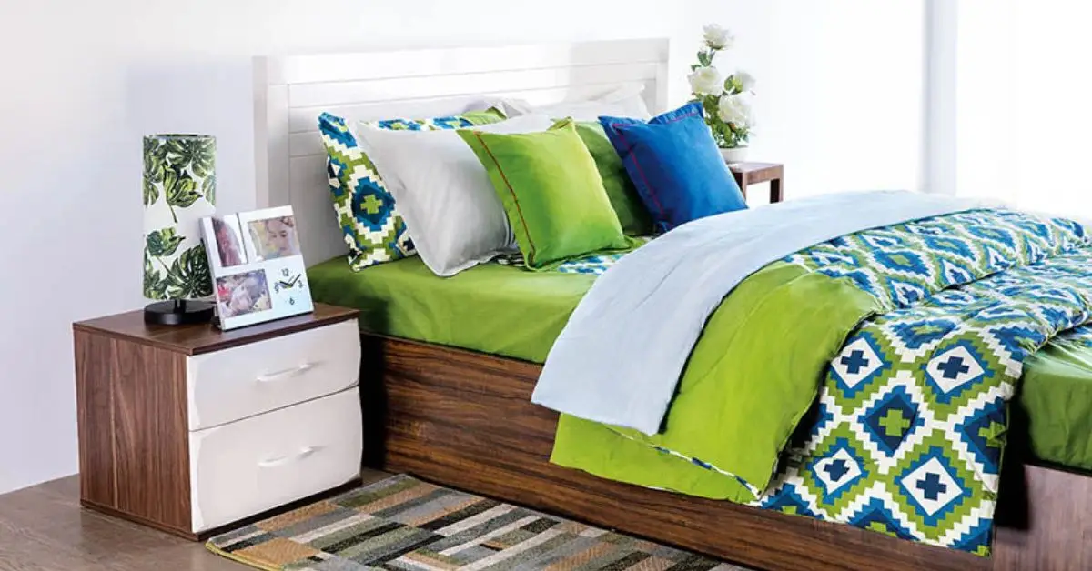 clever ways to warm up your bedroom in winter