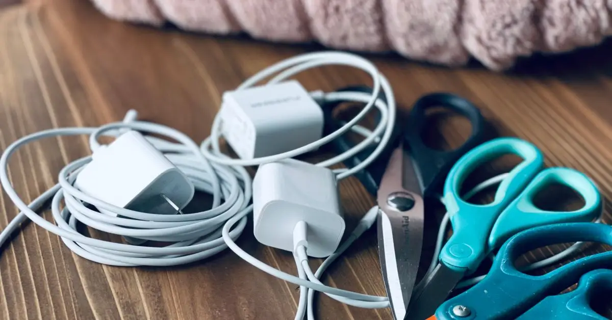 duplicate items to declutter