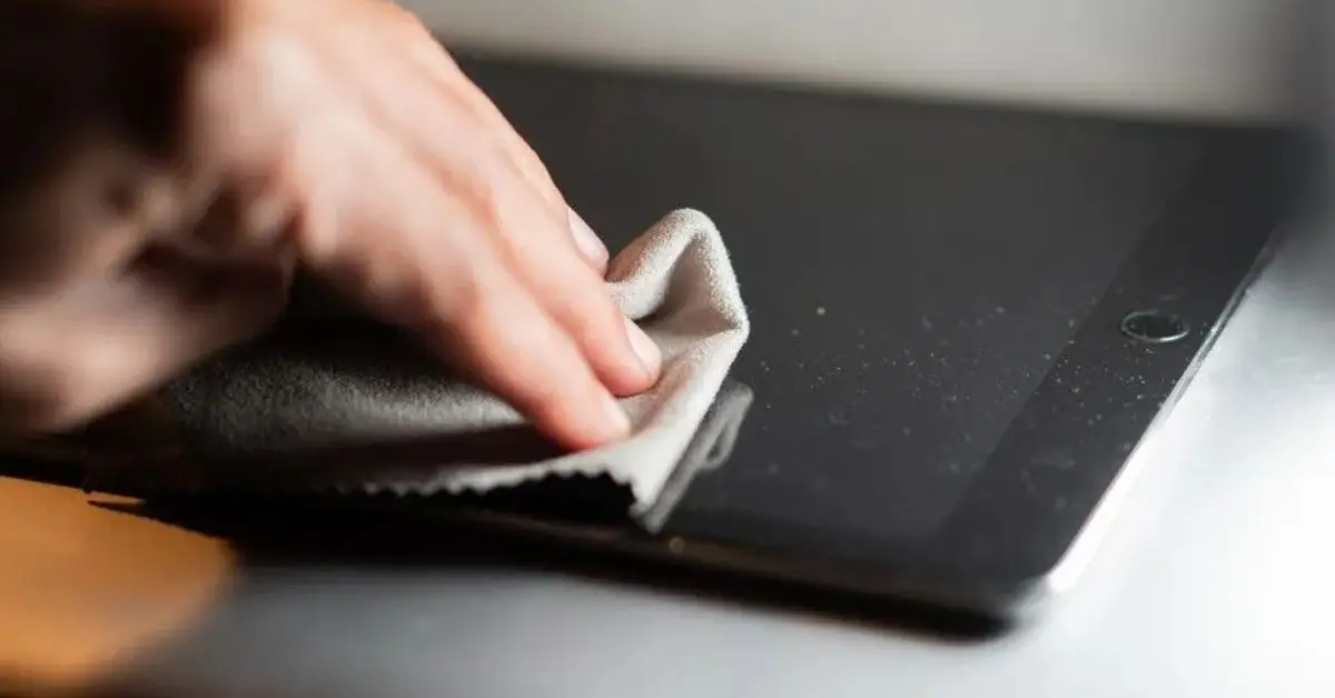 how to disinfect house after flu