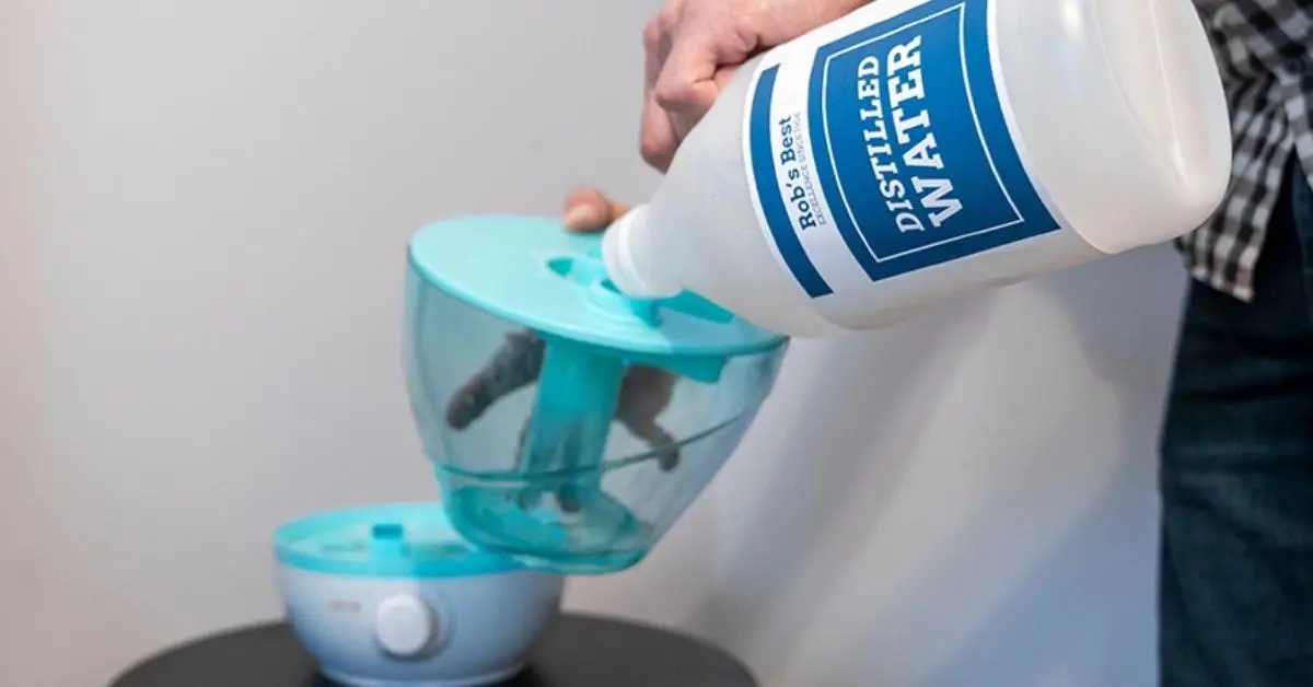 how to keep humidifier mold free in winter