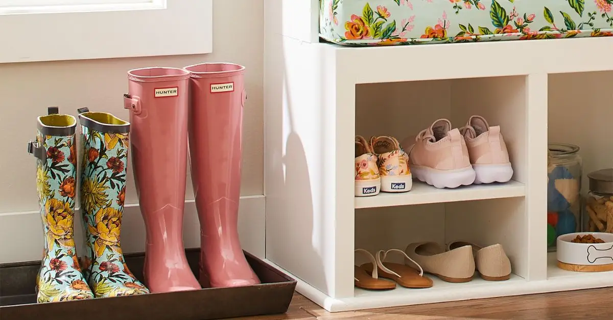 no shoe household rule