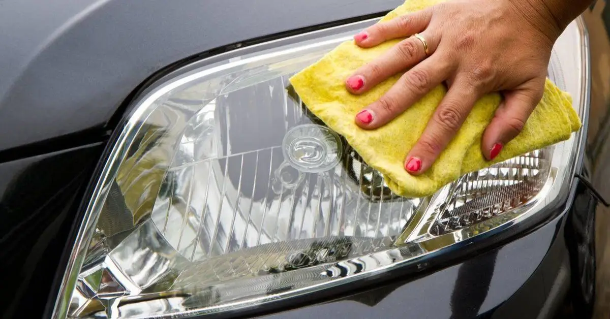 surprising ways to clean with ketchup