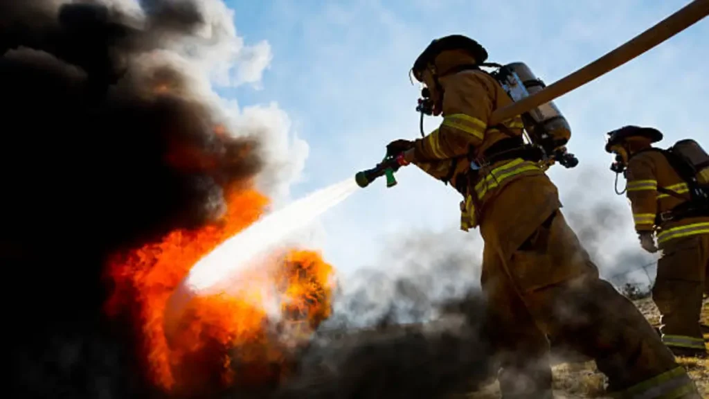 1 dead in Lake City house fire