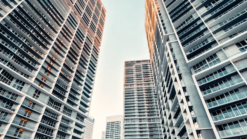 Sports fan buying condo in florida