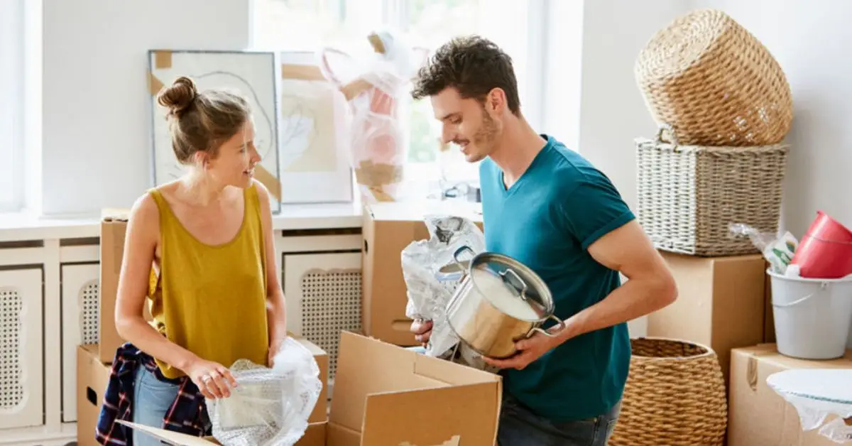 decluttering while moving