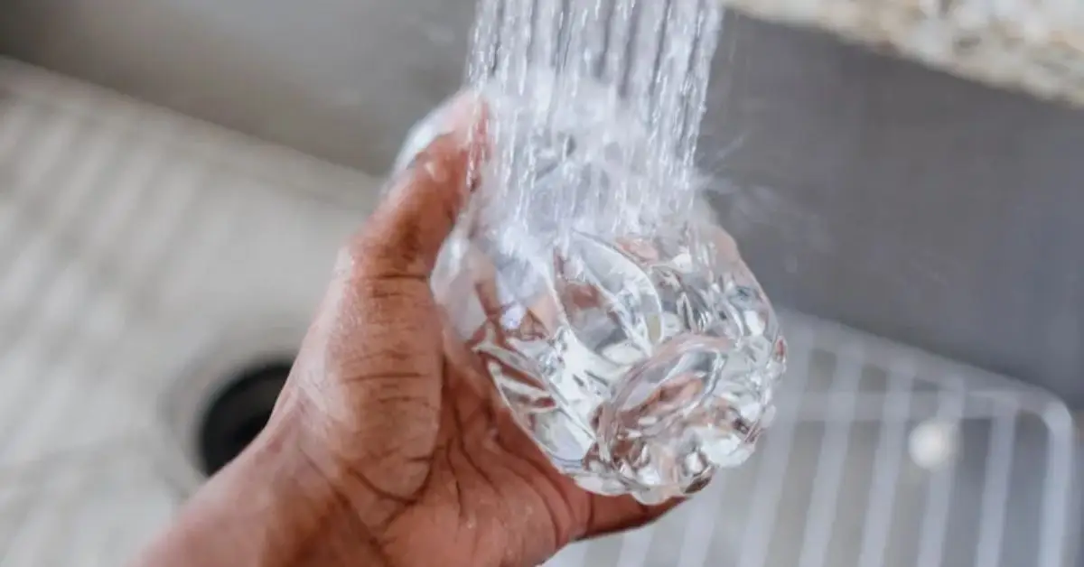 how to get sticker residue off glass