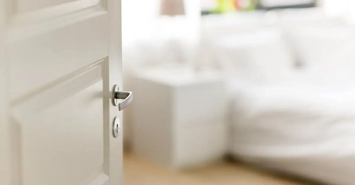 keep door closed when sleeping