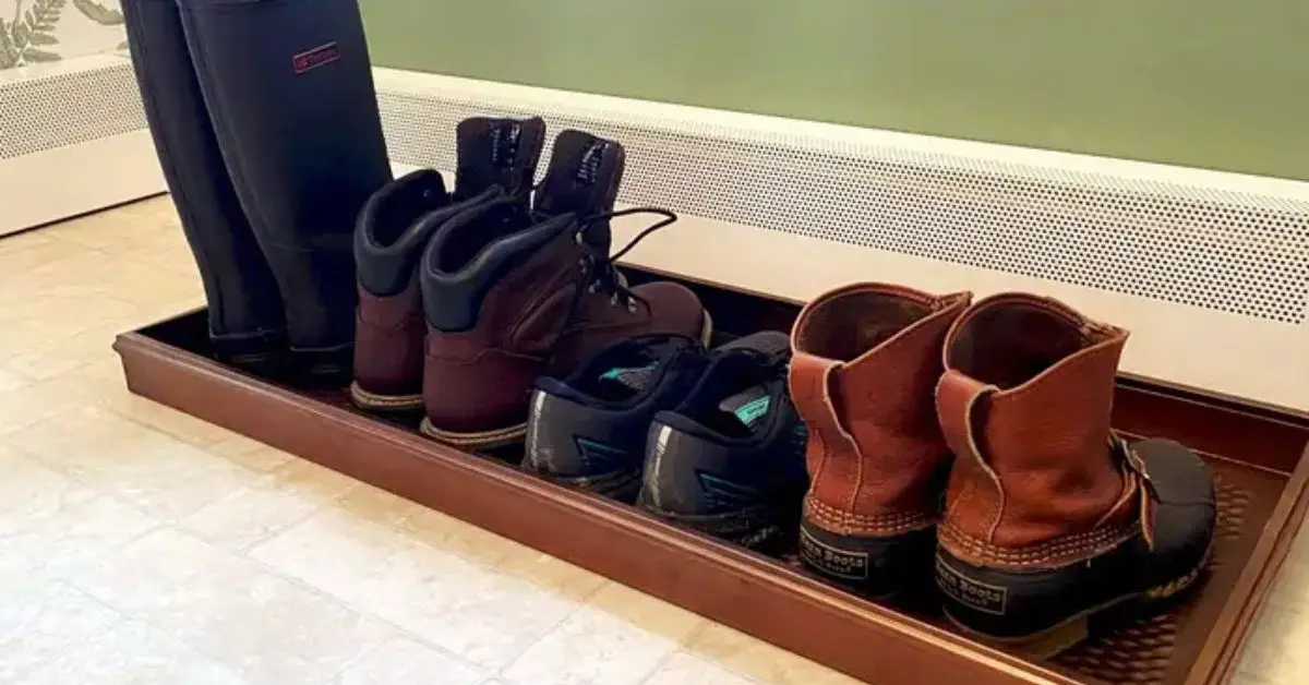 keep your mudroom clean in winter