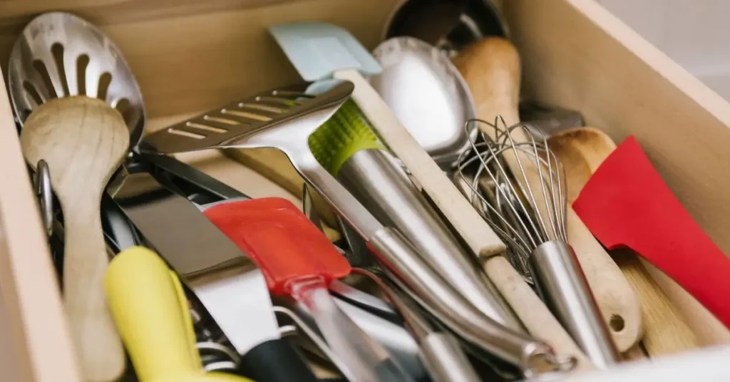 kitchen gadgets to declutter