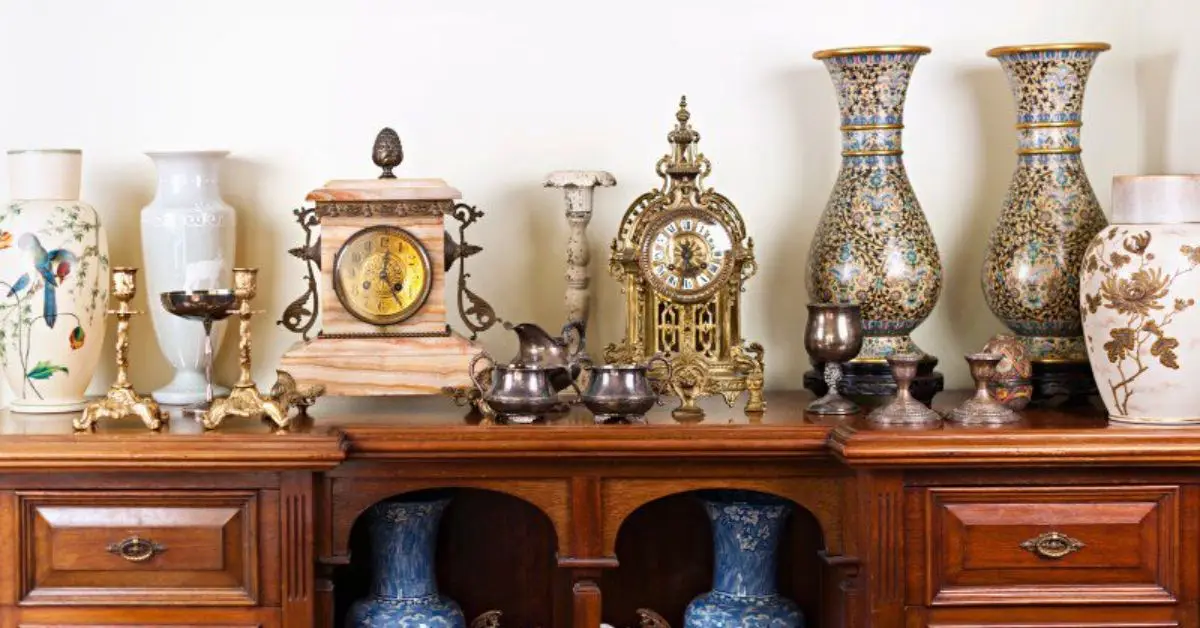 valuable antiques neve pass up