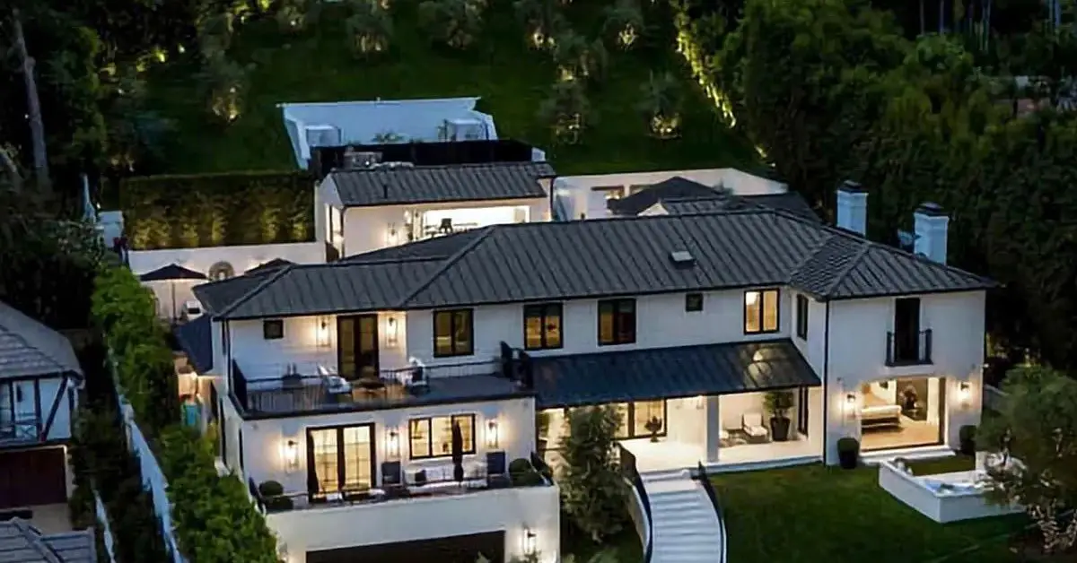 Rihanna Home Shooting