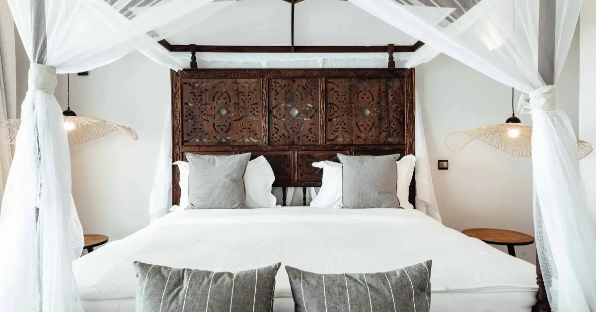 bedroom styles that are back