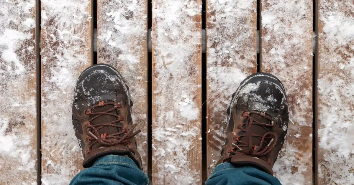 best way to remove salt stains and winter grime