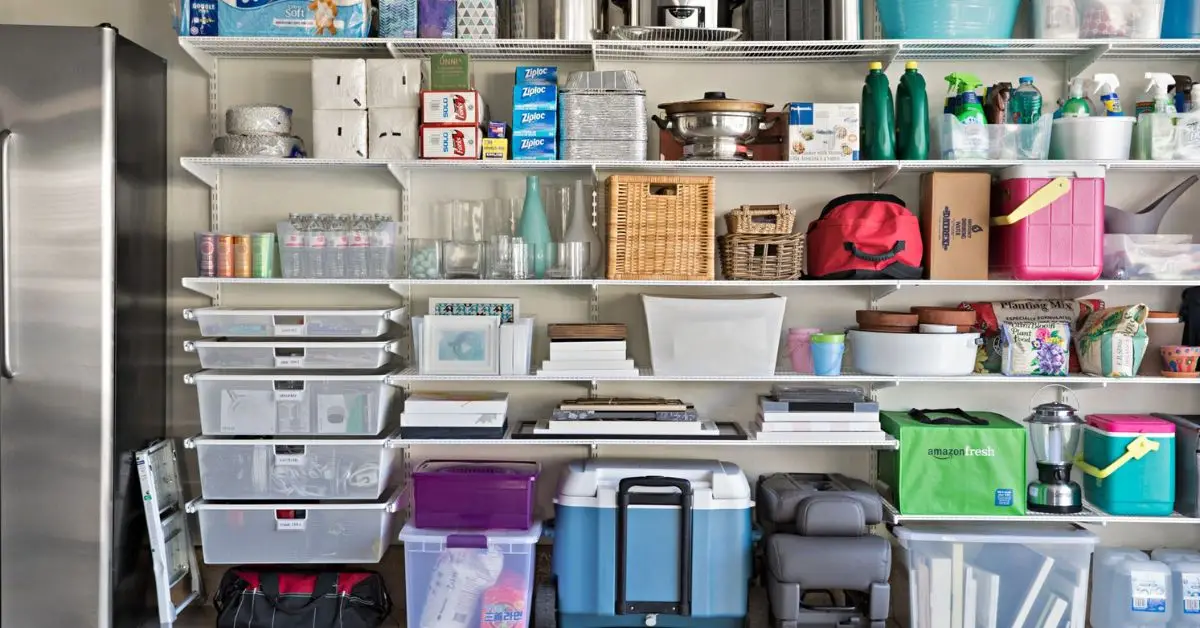 can you store paint in garage
