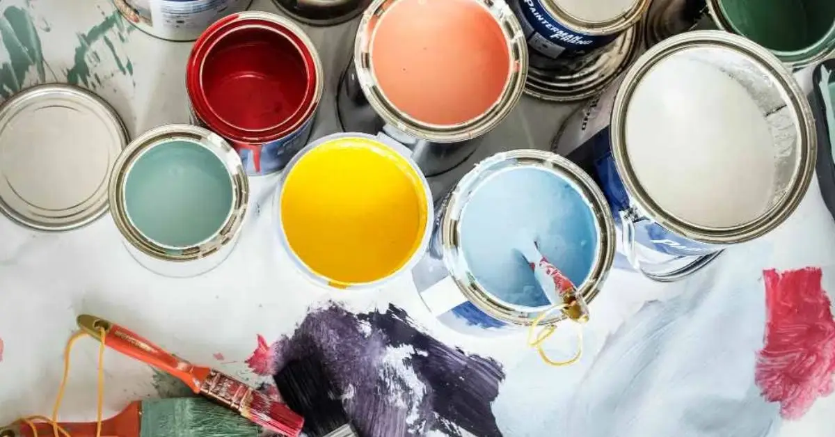 can you store paint in garage