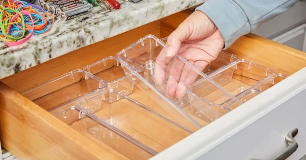 clean junk drawer and keep organized