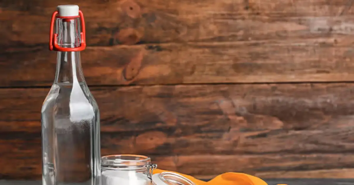 how to clean shower doors with vinegar