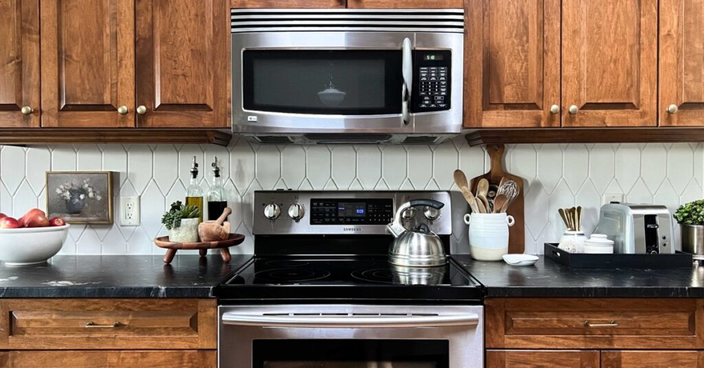 how to refresh kitchen cabinets