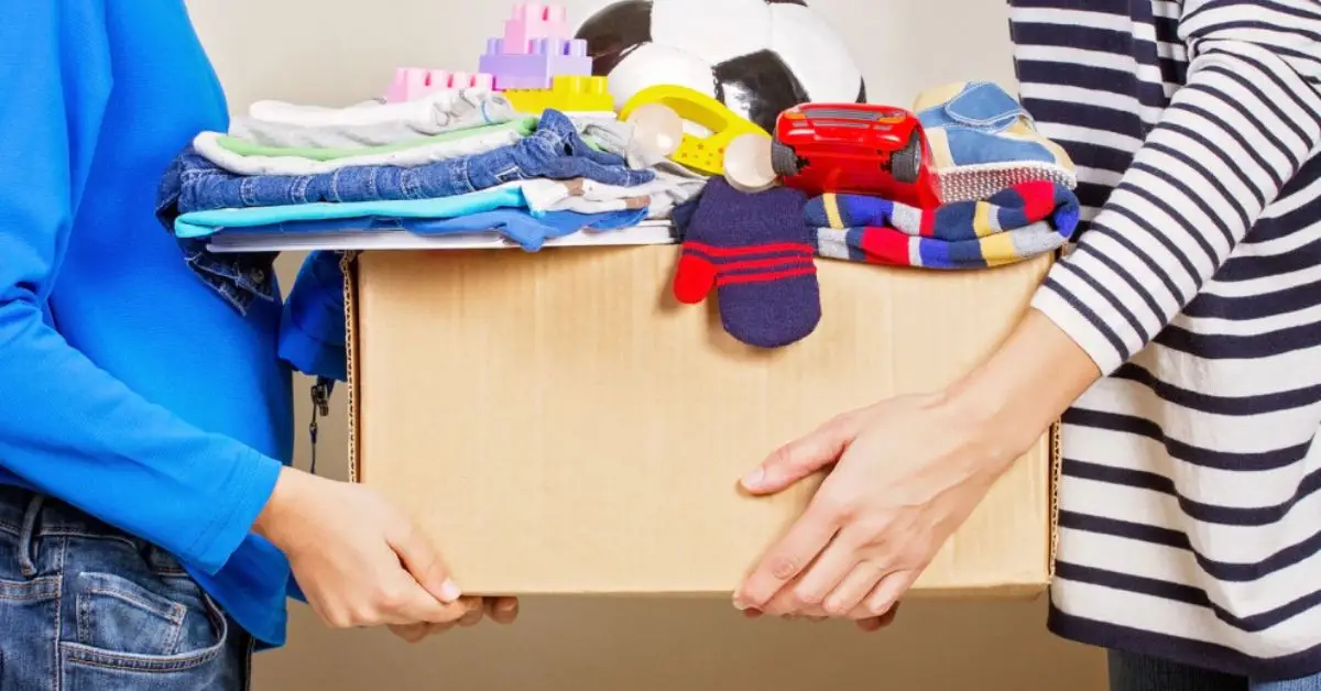 what professional organizers notice in messy homes