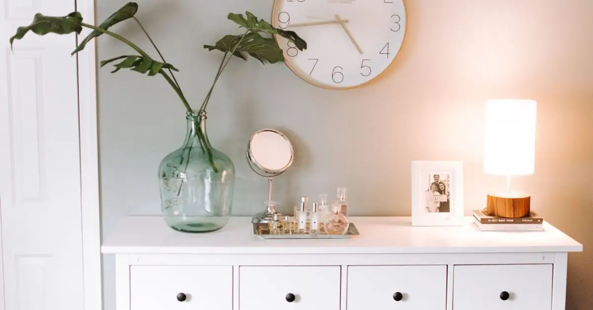 what to declutter from your dresser right now