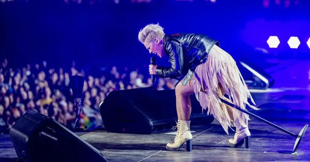 Pink buys New York townhouse