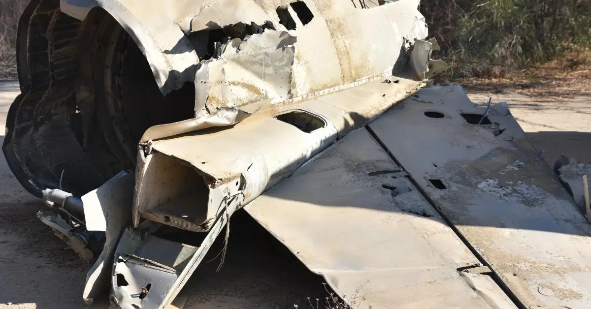 Plane Slams Into Arizona House