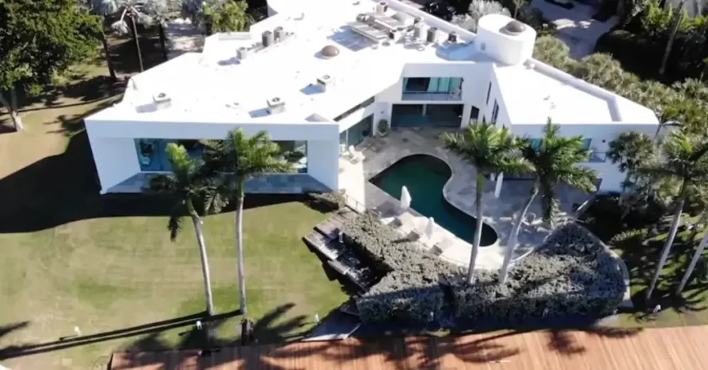The Miami Estate Featured in Scarface for sale