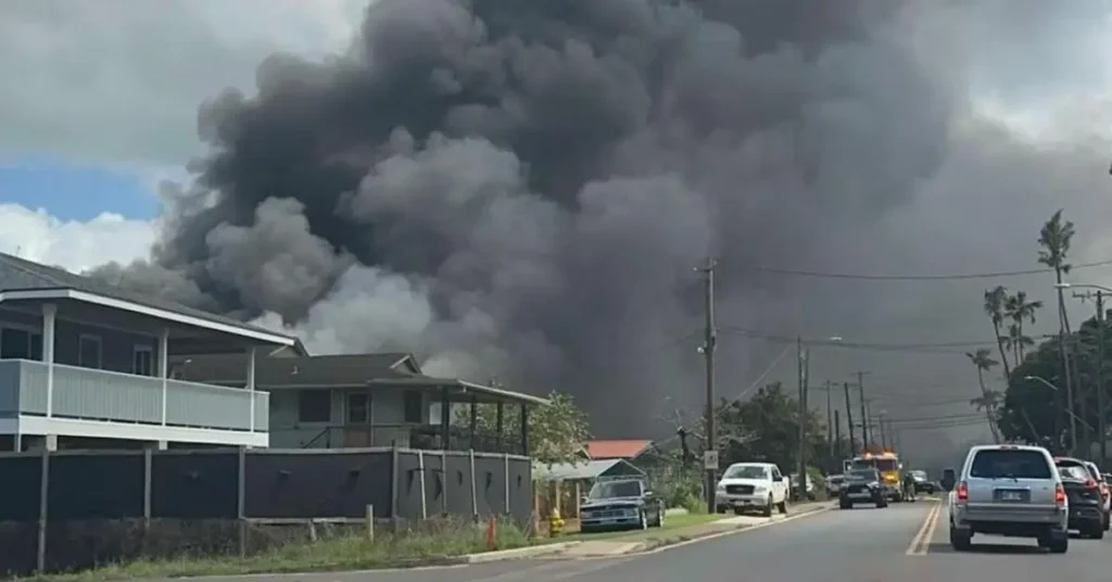Waialua home fire