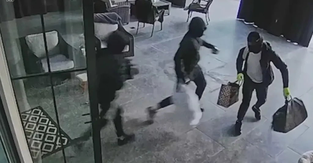 7 arrested in LA County home burglaries