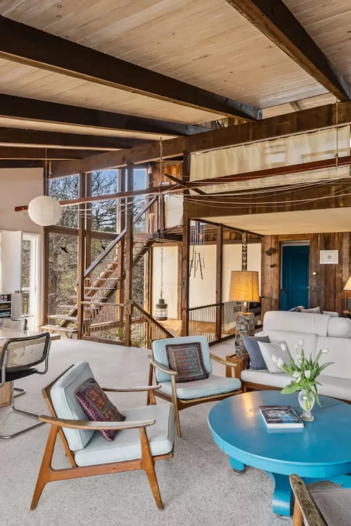 Anthony Perkins Wedding Home Hits Market for $3.35M