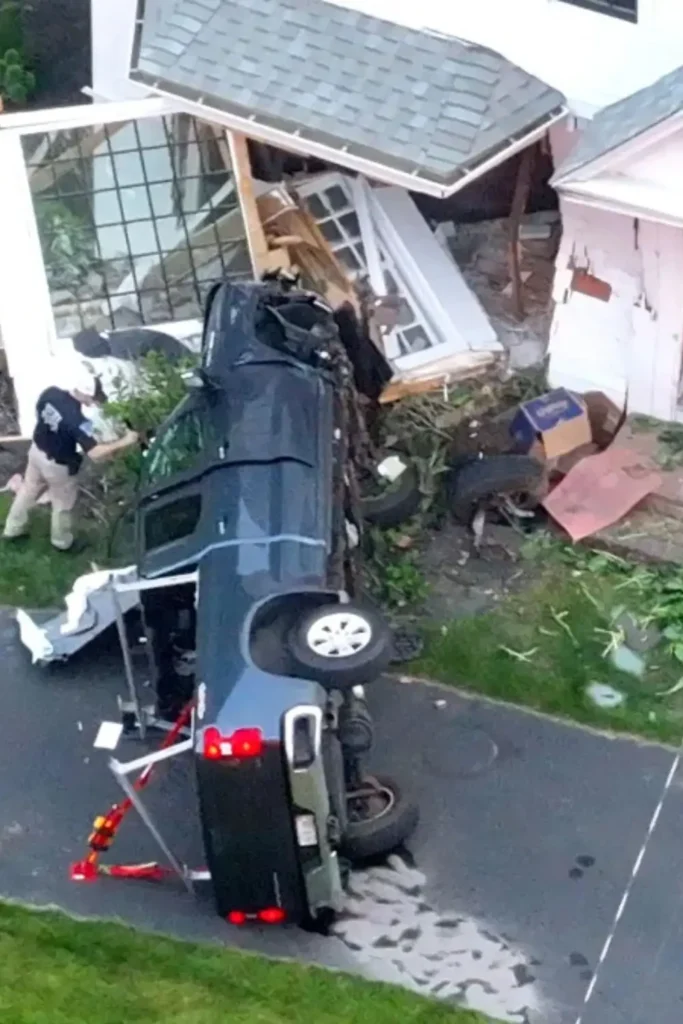 car crash hanson massachusetts