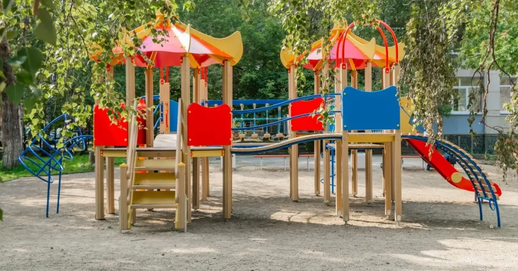 playground house sale expert warning
