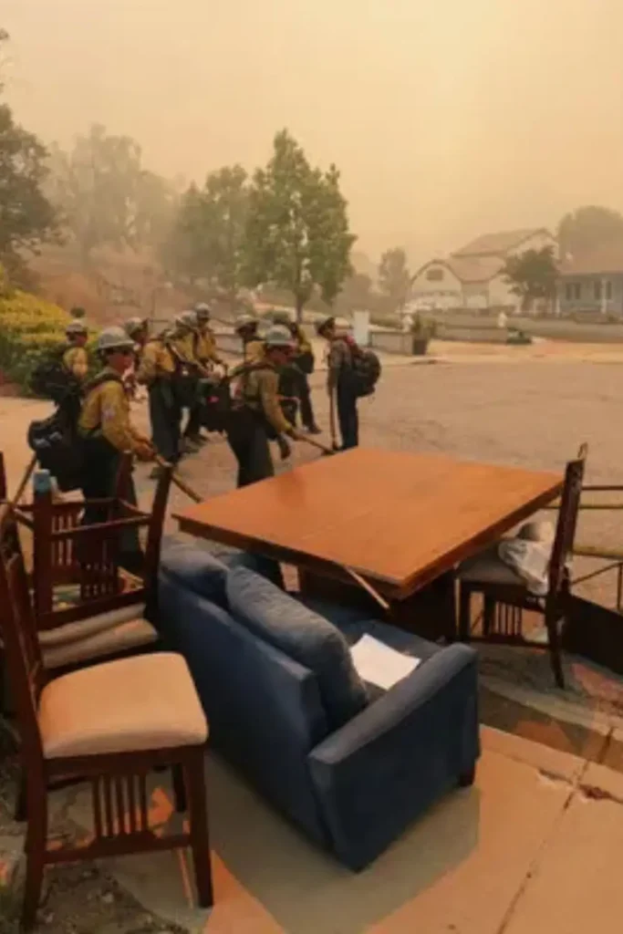 sandy fire simi valley evacuation orders update