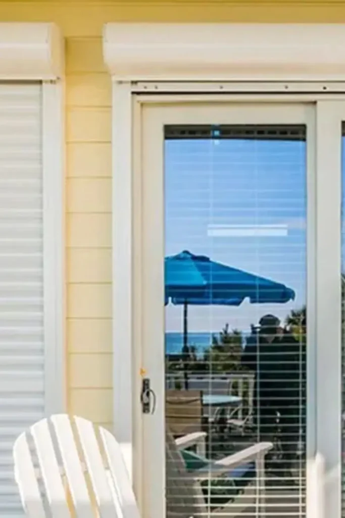 worst paint colors for shutters