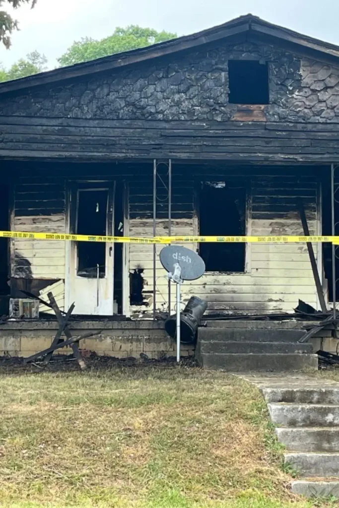 House Fire Breaks Out in Southern Kentucky