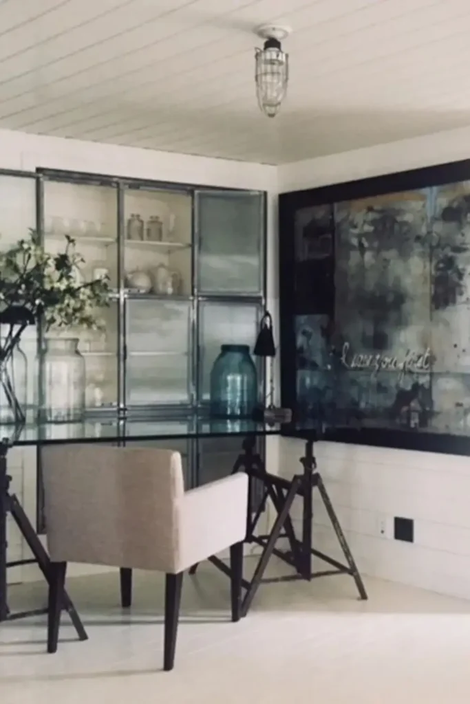 Meg Ryan Just Quietly Listed Her Hamptons Home