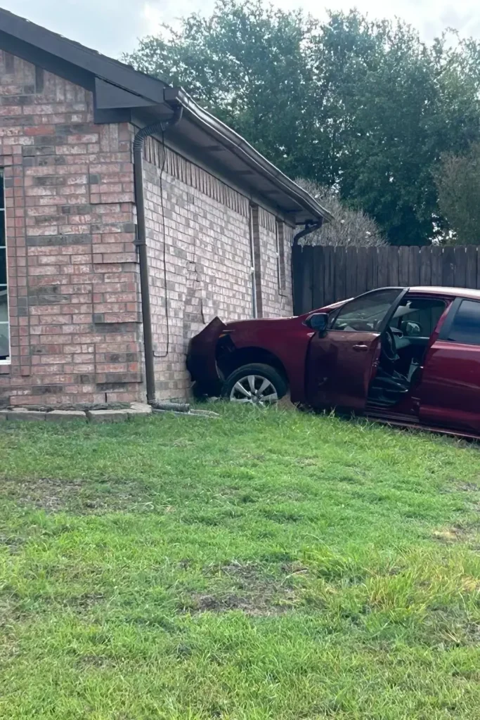 Vehicle Slams Into Acacia Drive House