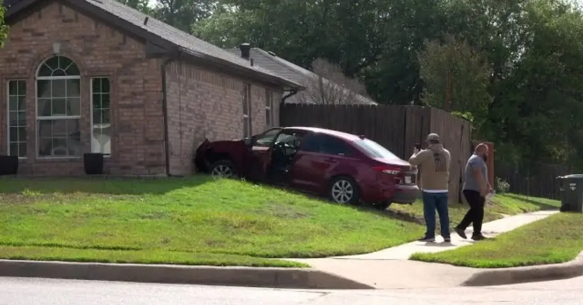 Vehicle Slams Into Acacia Drive House