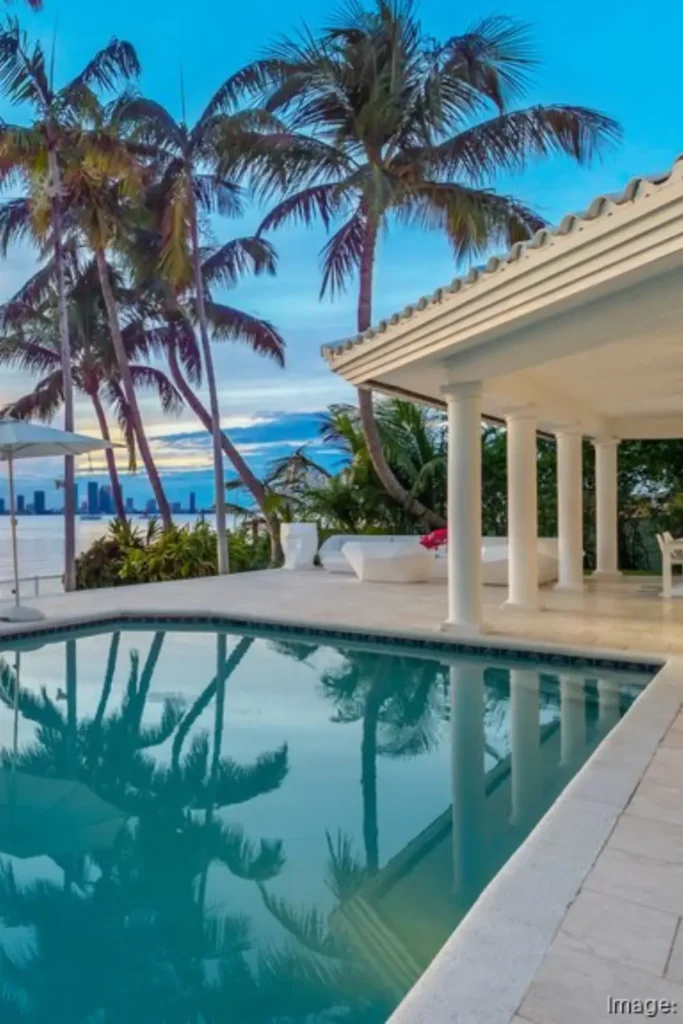 wayne gretzky dustin johnson palm beach mansion sale