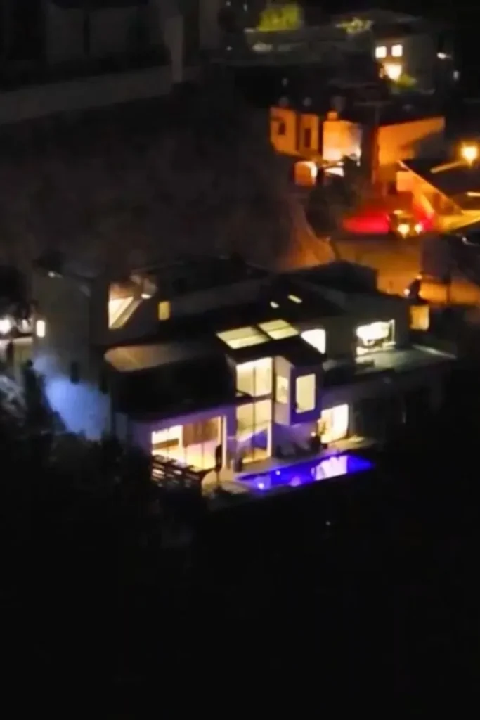 Burglars Smashed a Window With a Crowbar in Hollywood Hills