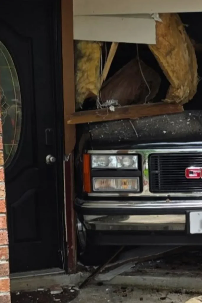 Car Plows Through Front of Harris County Home