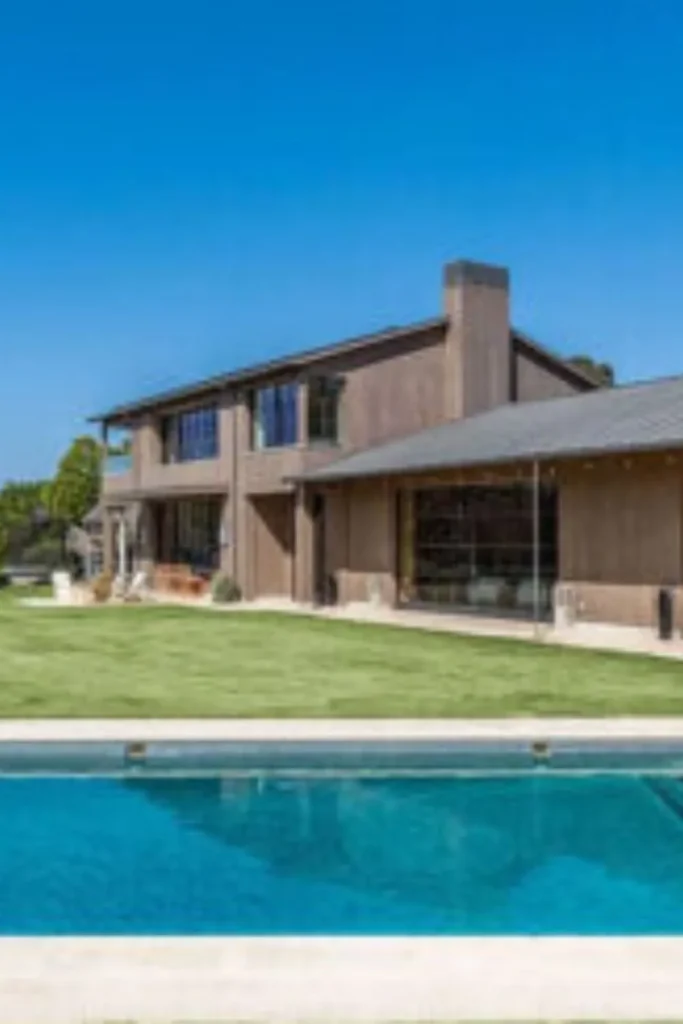 Elon Musk Sold This Bel-Air Mansion
