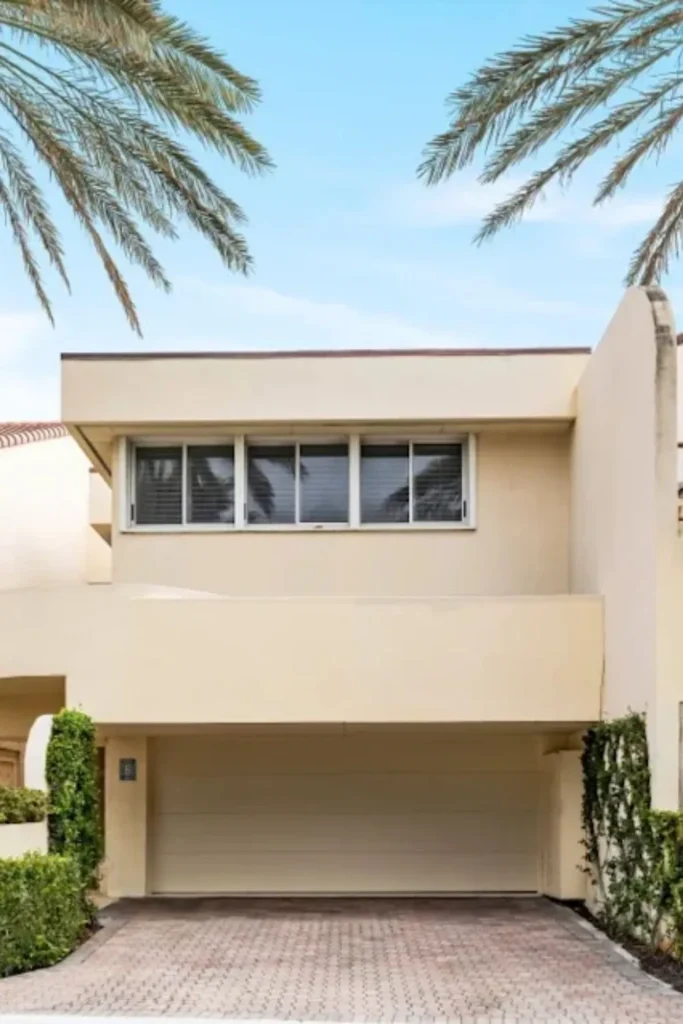 FL Townhouse That Boosted Its Price