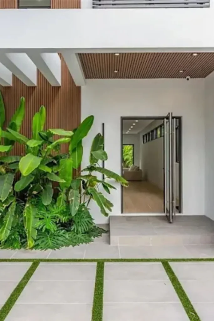 Ja Morant Lists His Memphis Home