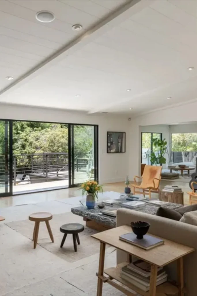 Sara Gilbert Just Sold Her LA Farmhouse