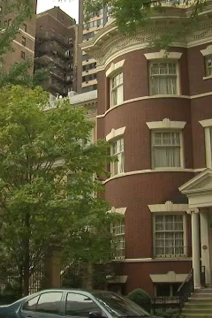 Two Men Forced Their Way Into a Hotel Room in Morton Grove